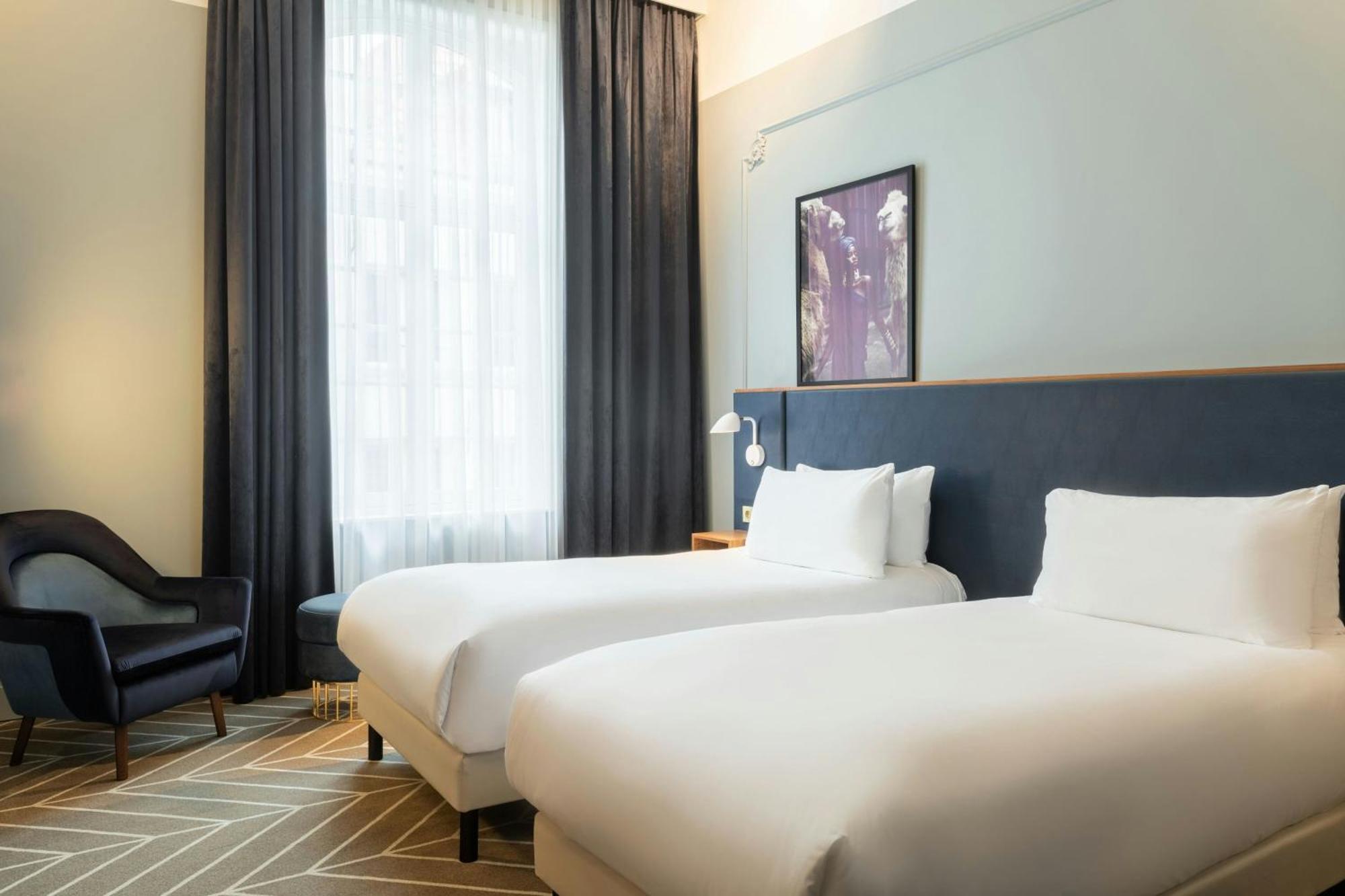 Sapphire House Antwerp, Autograph Collection By Marriott Hotel ภายนอก รูปภาพ A room at the hotel